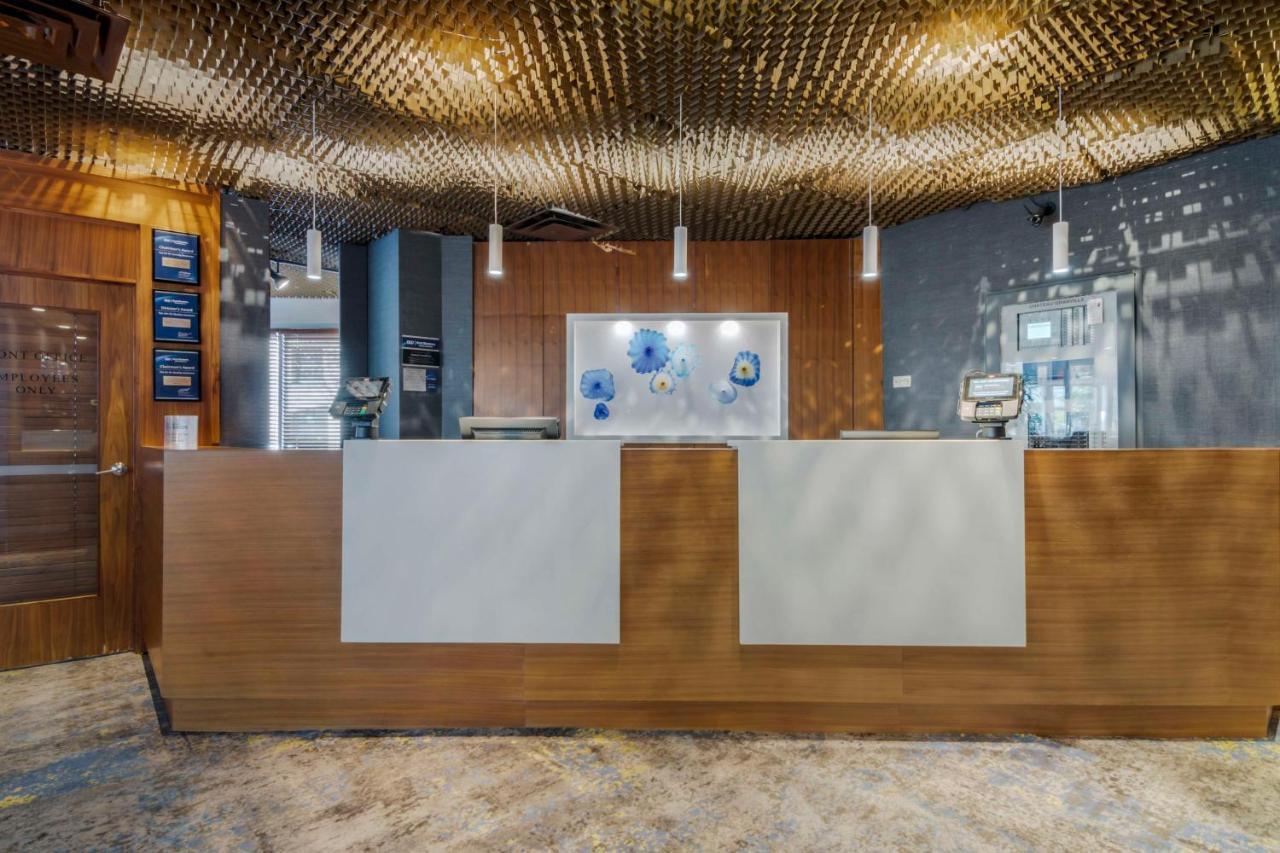 Best Western Premier Chateau Granville Hotel & Suites & Conference Centre Vancouver Eksteriør billede